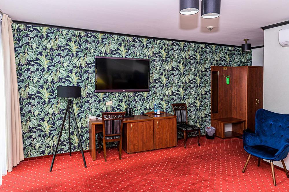 Hotel Stara Gorzelnia Licheń Екстериор снимка